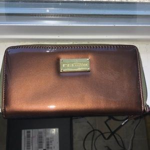 Steve Madden wallet